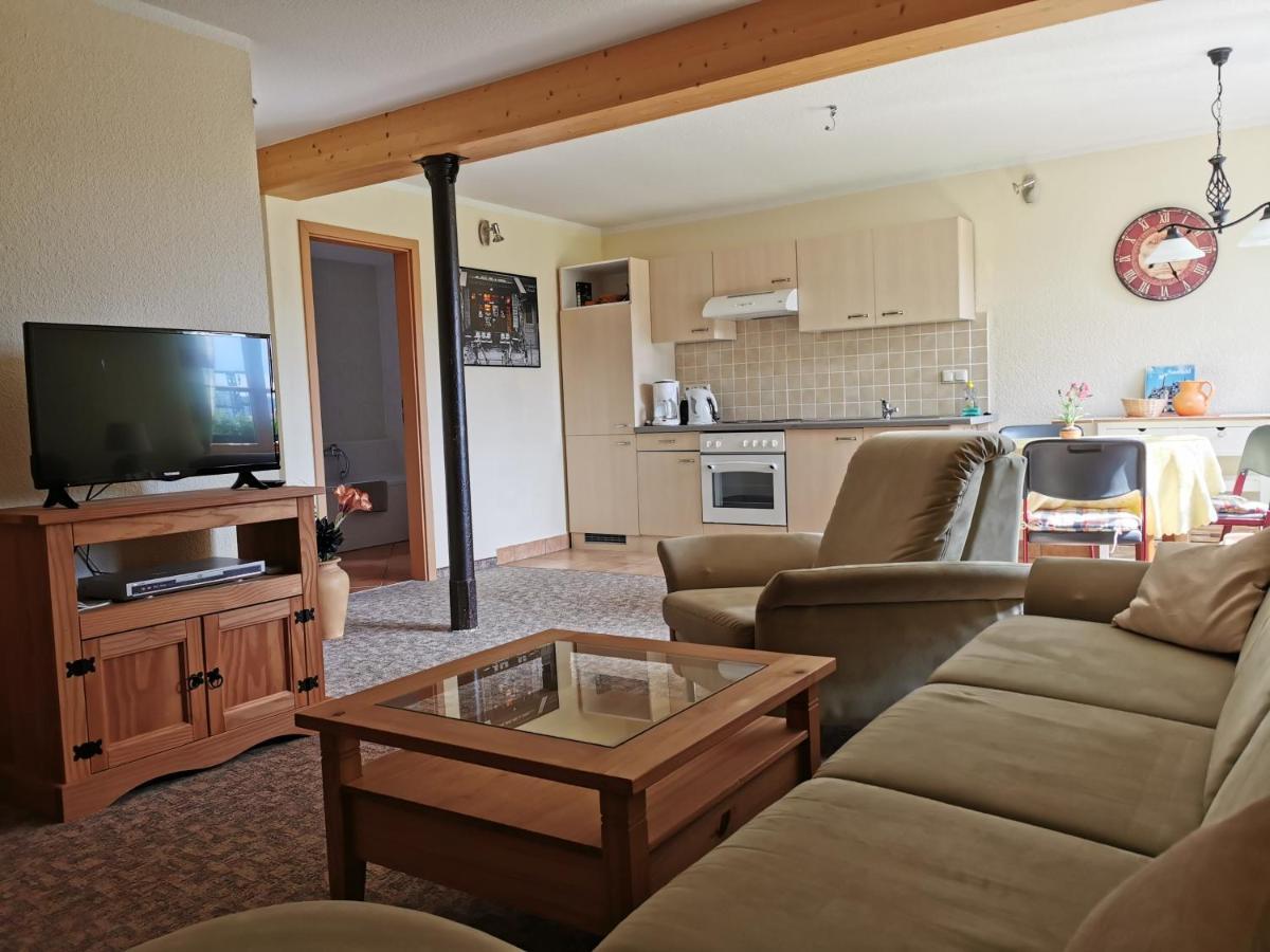 Ferienwohnung "Am Saalehaken" Gossitz Exteriér fotografie