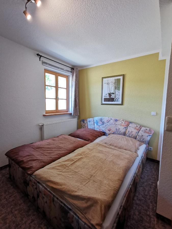 Ferienwohnung "Am Saalehaken" Gossitz Exteriér fotografie