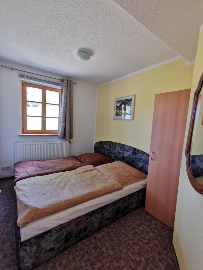 Ferienwohnung "Am Saalehaken" Gossitz Exteriér fotografie